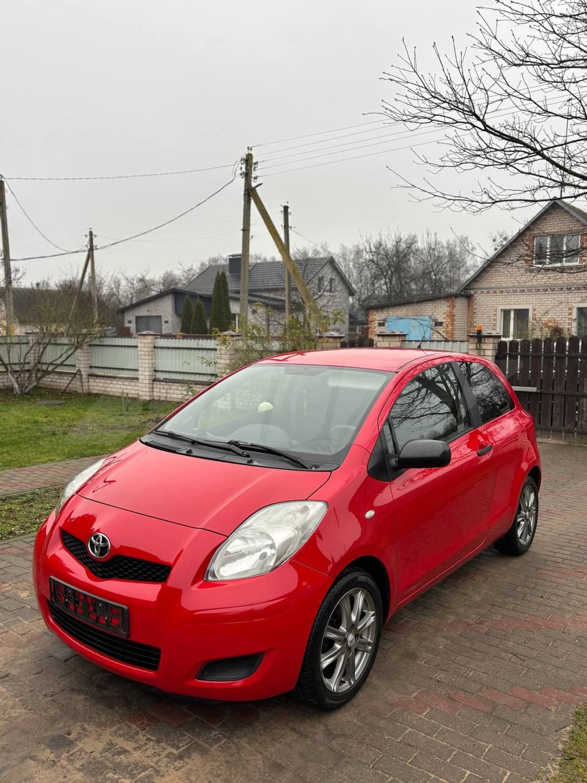Toyota Yaris II Рестайлинг, 2010