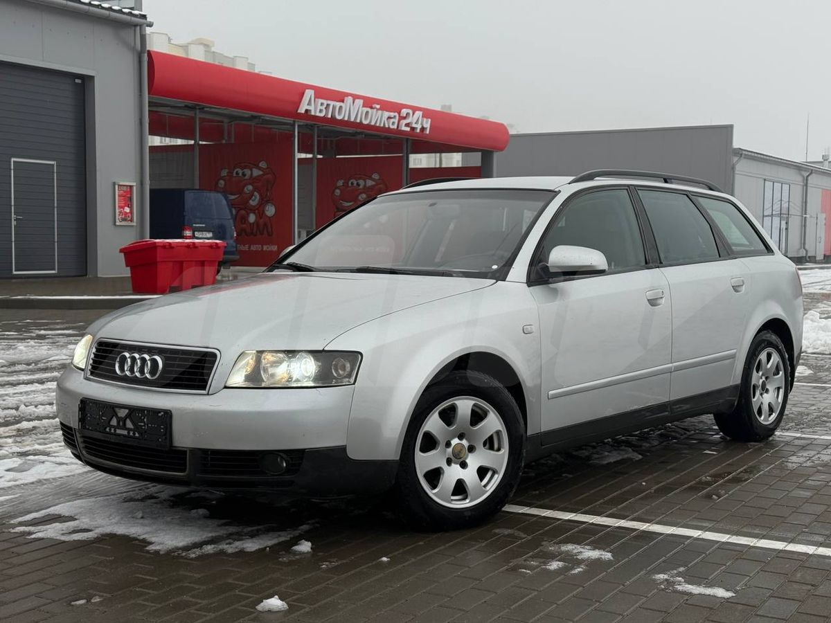 Audi A4 I (B5) Рестайлинг, 2001