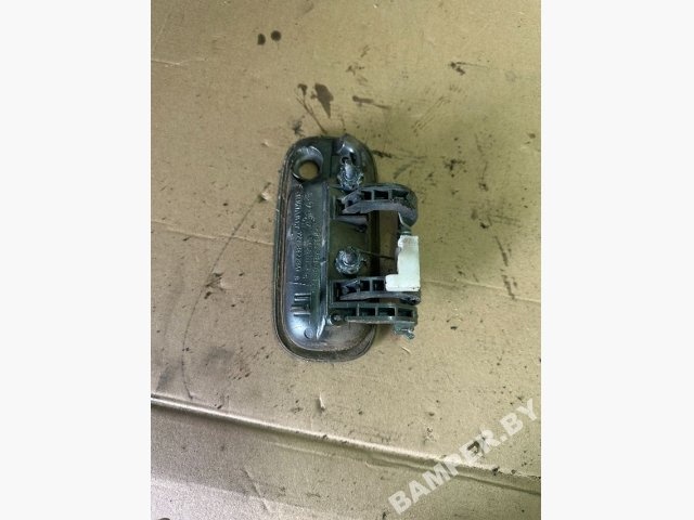 Ручка крышки багажника к Renault Safrane 1998