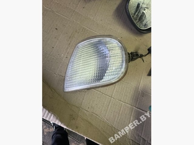 Поворотник левый к Skoda Felicia 1999