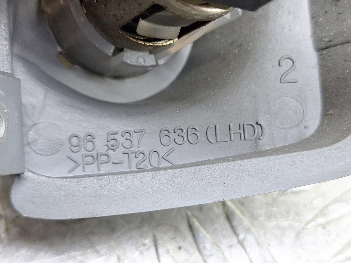 Прикуриватель к Chevrolet Aveo 2005