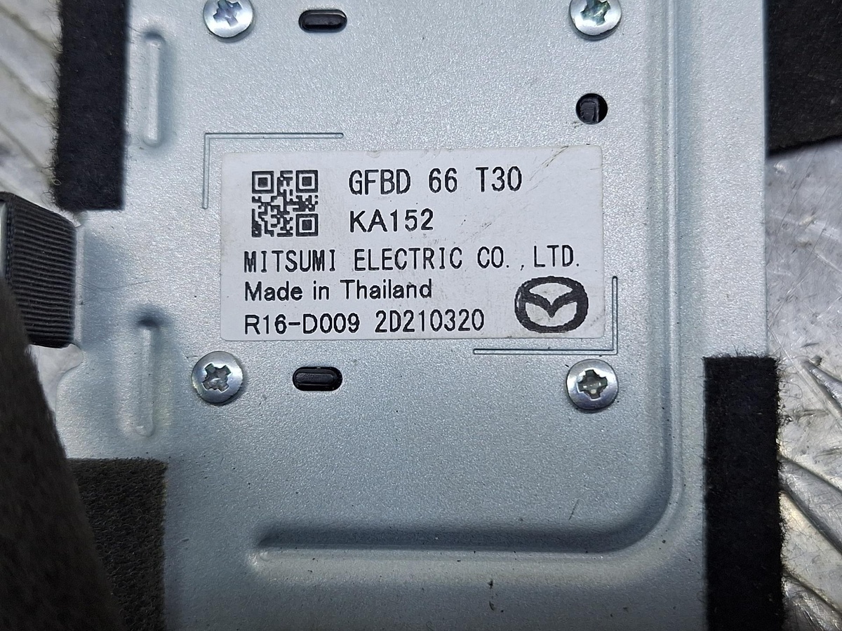Антенна  к Mazda 6 2020