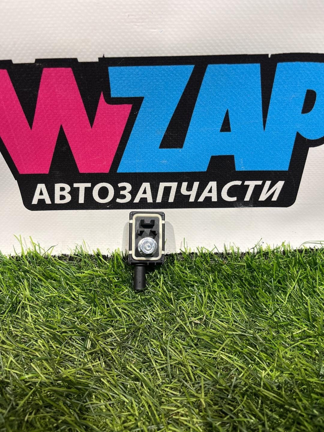 Датчик удара к MINI Clubman 2017