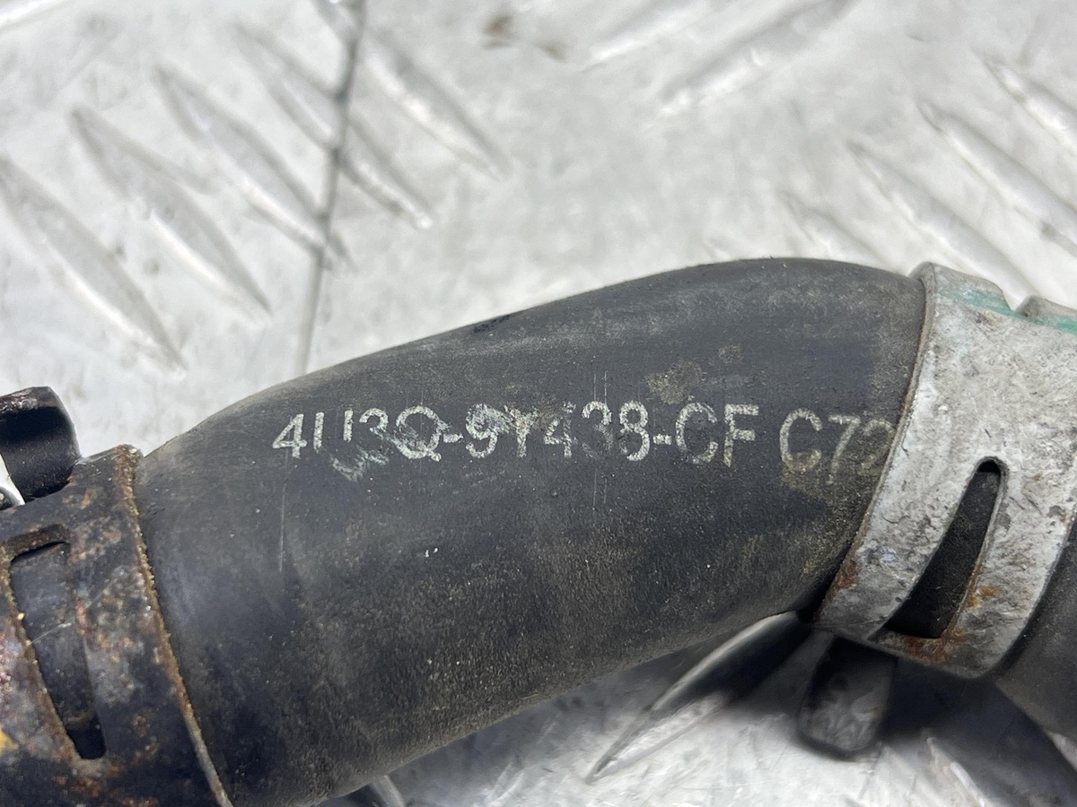 Патрубок к Peugeot 607 2006