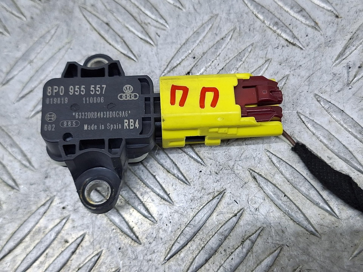 Датчик удара к Audi A4 2006