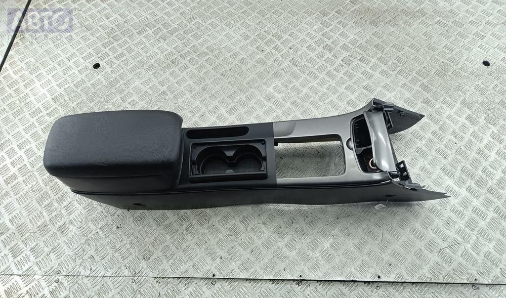 Подлокотник к Mazda 6 2003