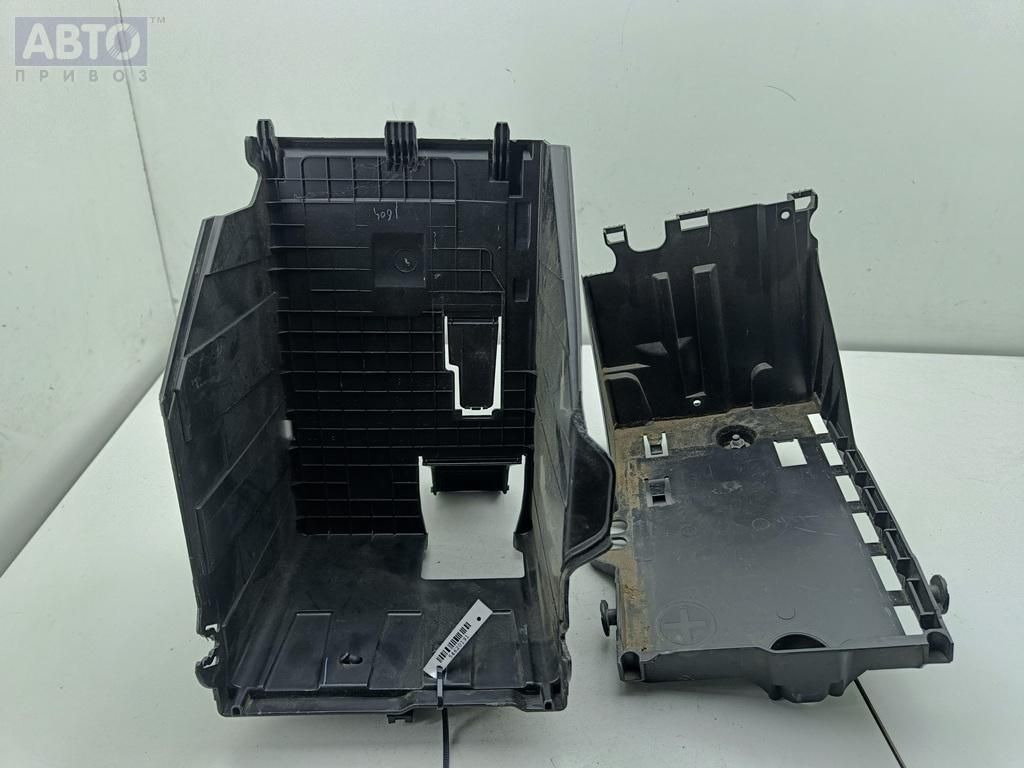 Кожух к Peugeot 308 2011