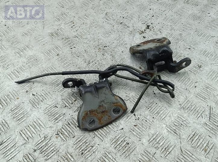 Петли к Honda CR-V 2001