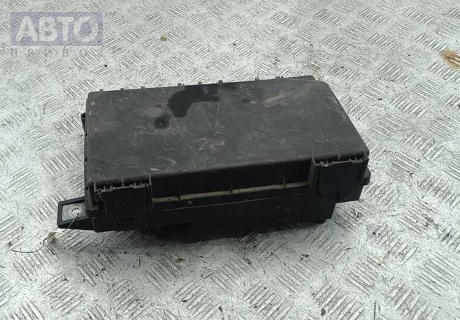 Короб предохранителей к Opel Astra 2009