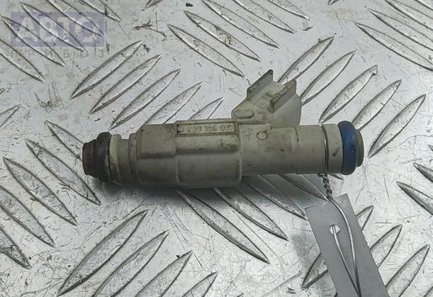 Форсунка к Ford Mondeo 2001