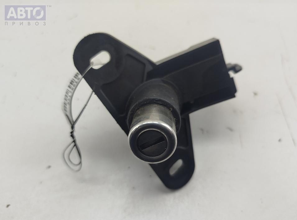 Кнопка  к Opel Zafira 2004
