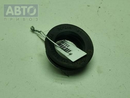 Уплотнитель к Volkswagen Passat 2002