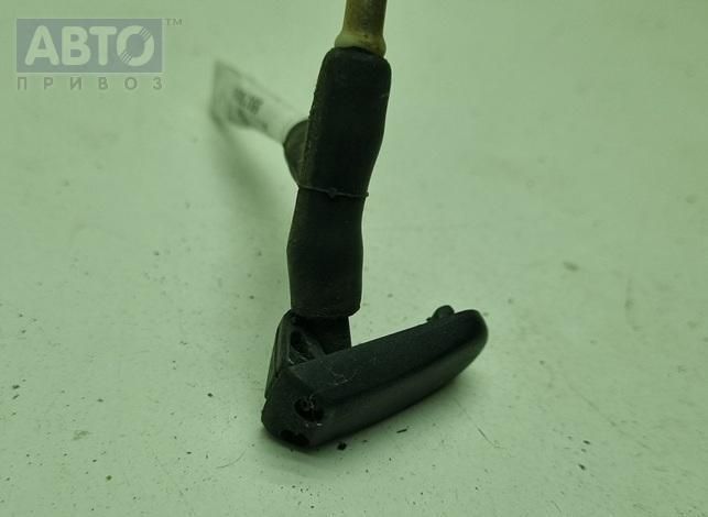 Форсунка омывателя фар к SEAT Toledo 2002