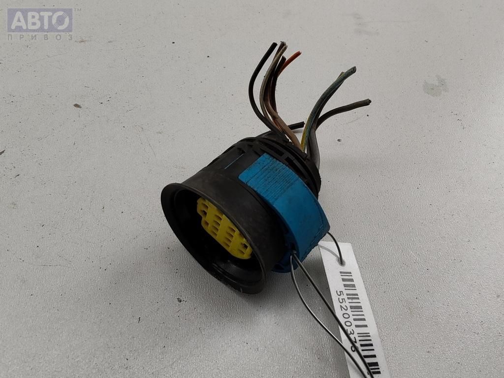 Разъем AUX / USB к Fiat Stilo 2001