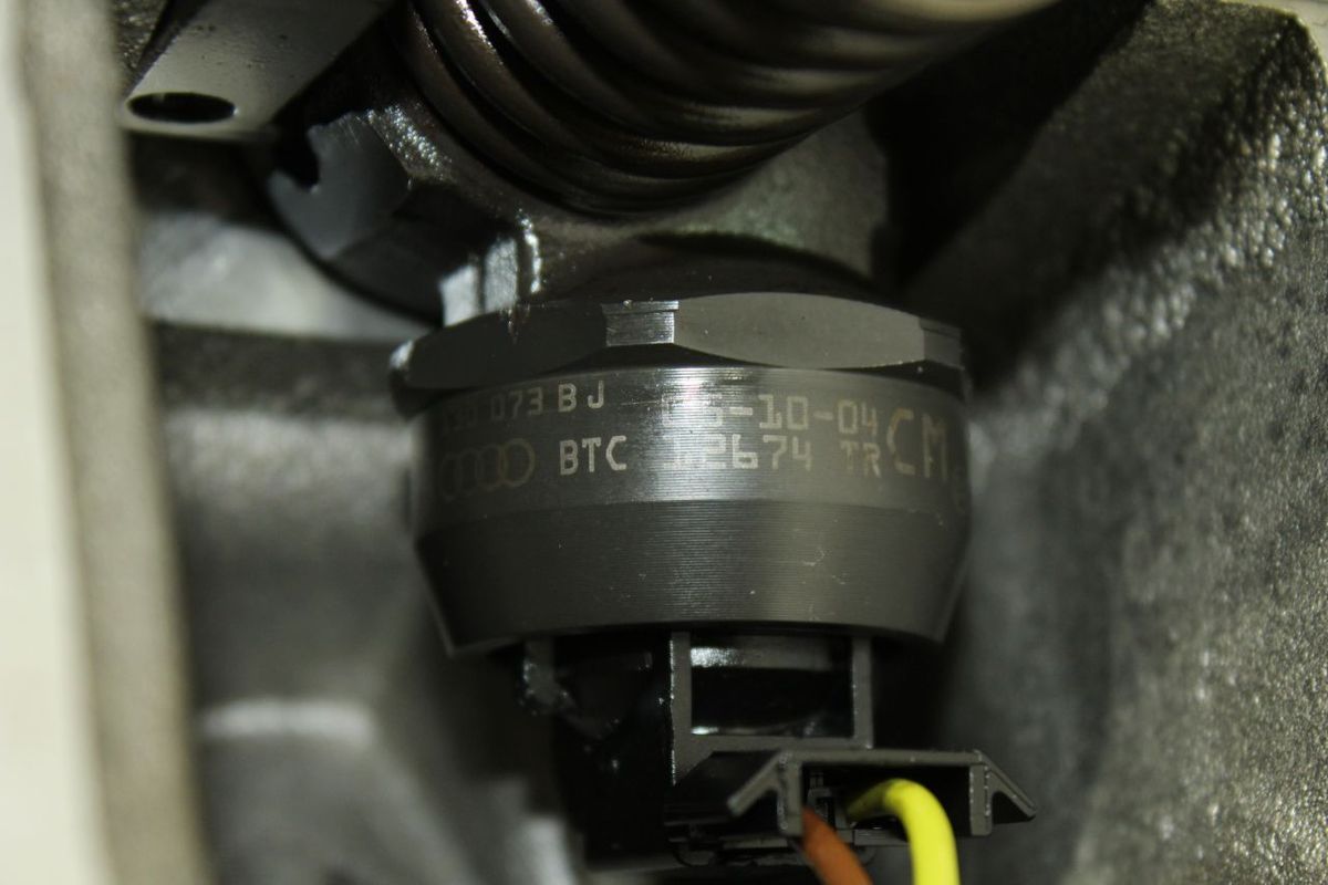 Форсунка к Audi A4 2006