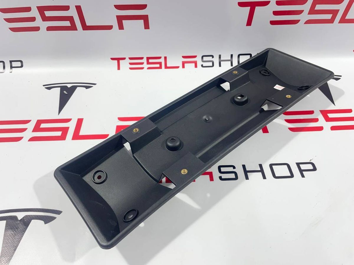 Бленда к Tesla Model 3 2025