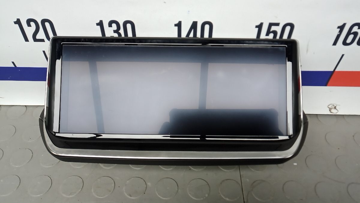 Монитор к Peugeot 2008 2024
