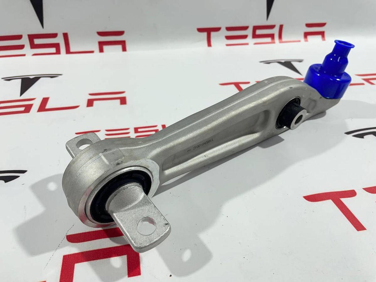 Рычаг передний к Tesla Model Y 2022