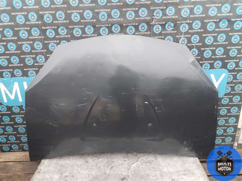 Капот к Renault Sandero 2010