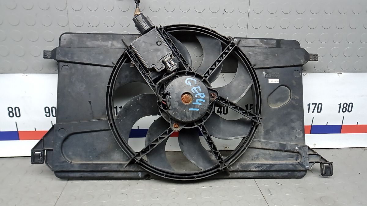 Вентилятор радиатора к Ford Focus 2007