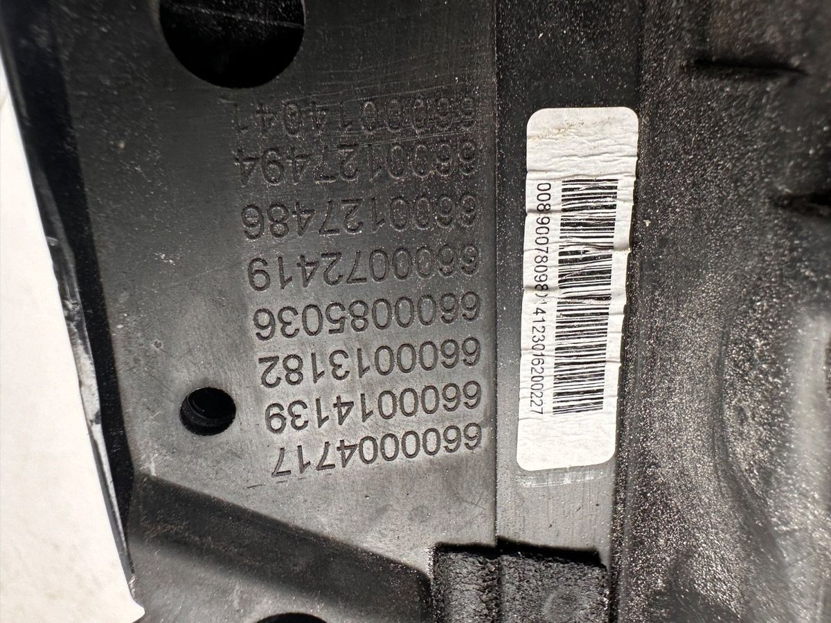 Корпус зеркала к Geely Coolray 2023