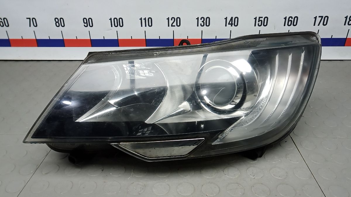 Фара левая к Skoda Superb 2013