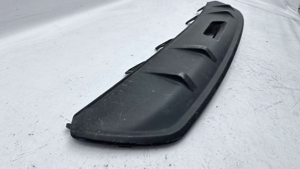 Накладка на бампер к Belgee S50 2024