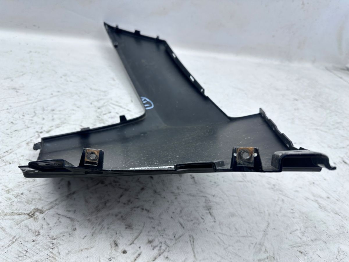 Клык бампера передний правый к FAW Bestune T77 2024