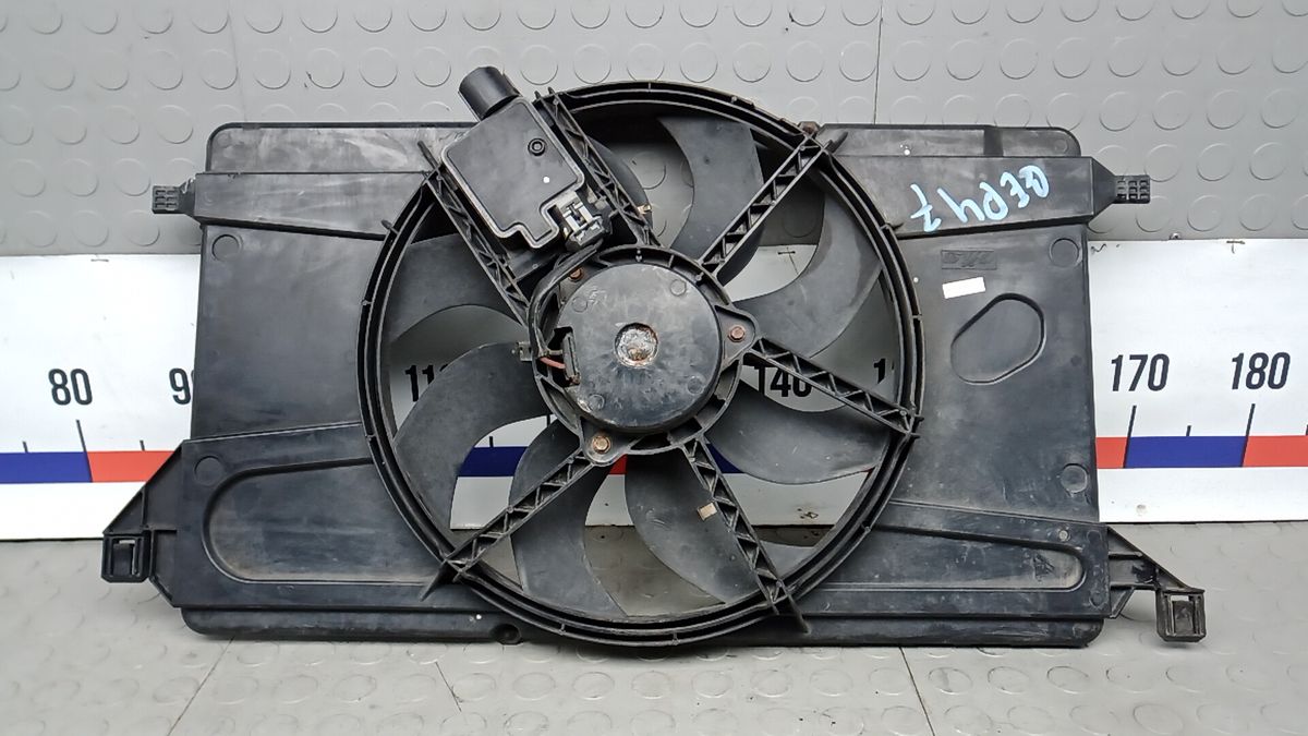 Вентилятор радиатора к Ford Focus 2006