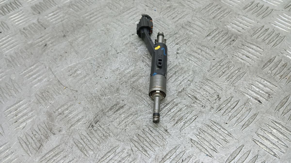Форсунка к Peugeot 2008 2024