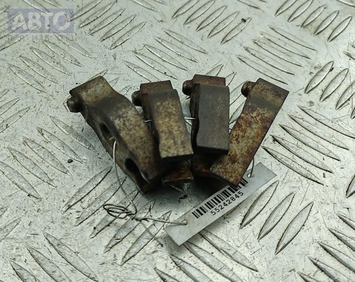 Крепления/Кронштейны к Ford Focus 2002