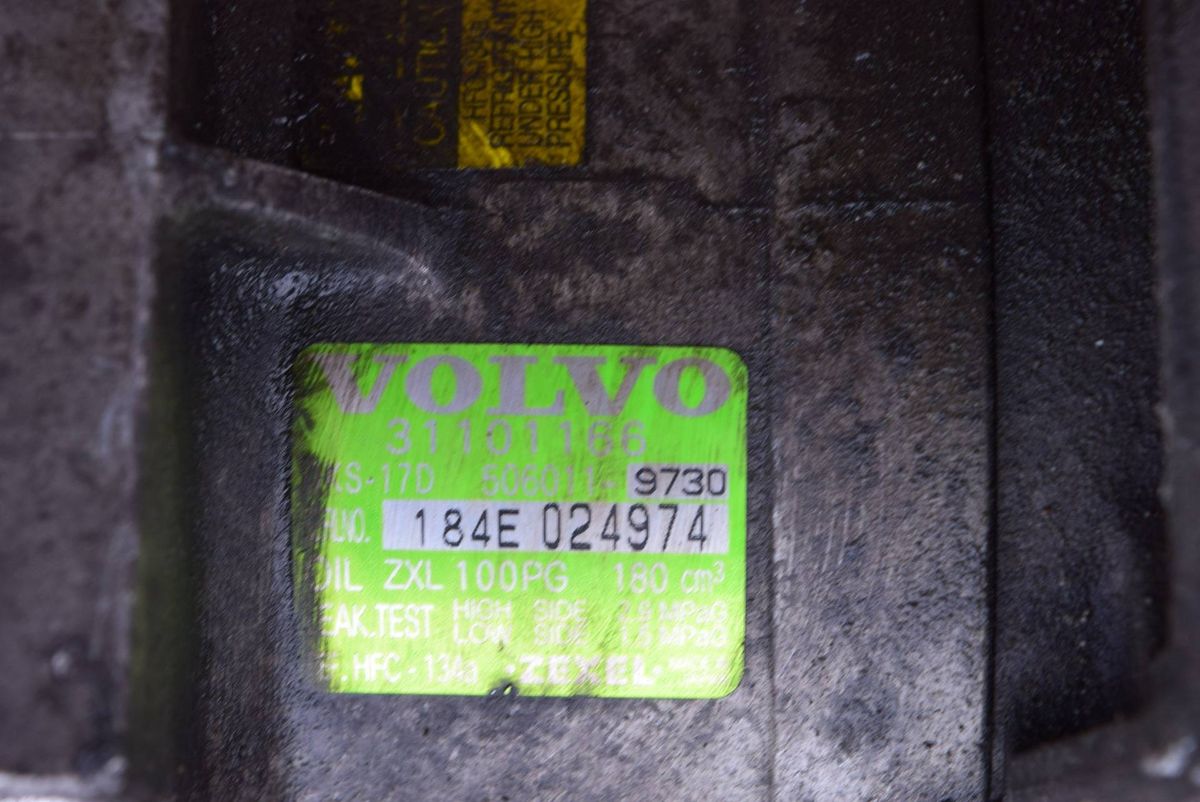 Компрессор кондиционера к Volvo V70 2001