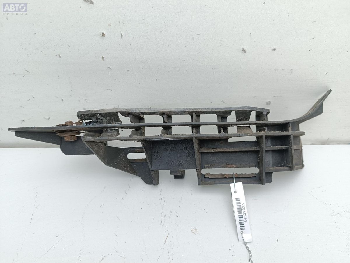 Кронштейн крыла  к Peugeot 307 2003