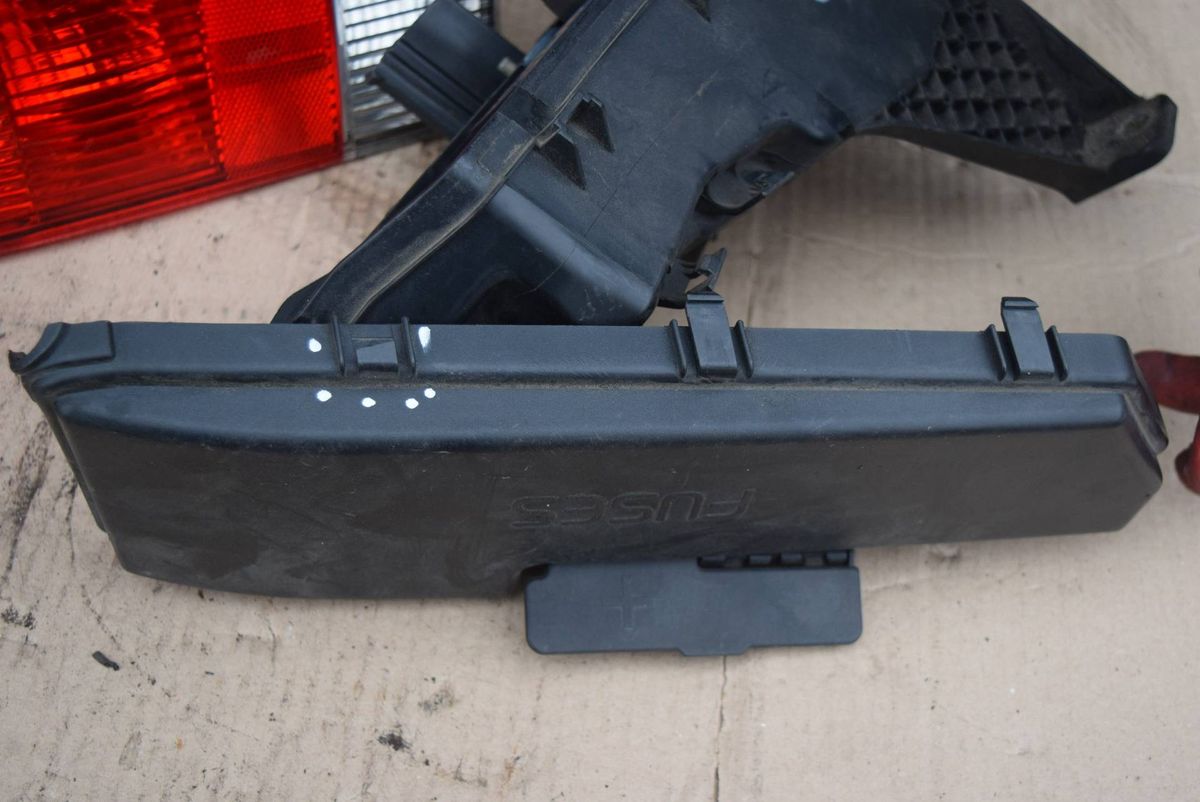 Блок предохранителей к Volvo V70 2001