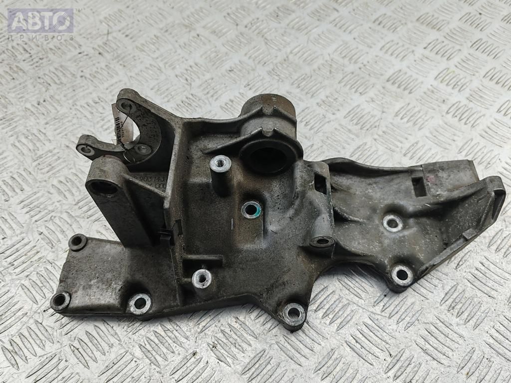 Кронштейн генератора к Volkswagen Passat 2001