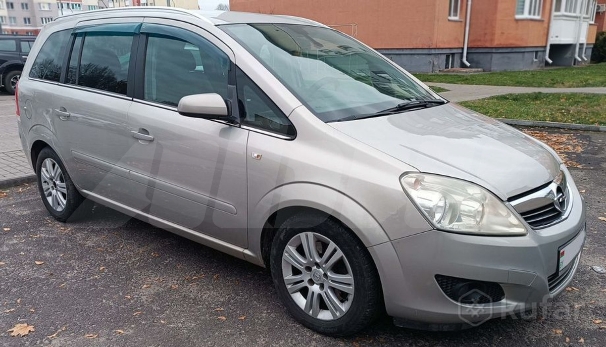 Opel Zafira B Рестайлинг, 2008