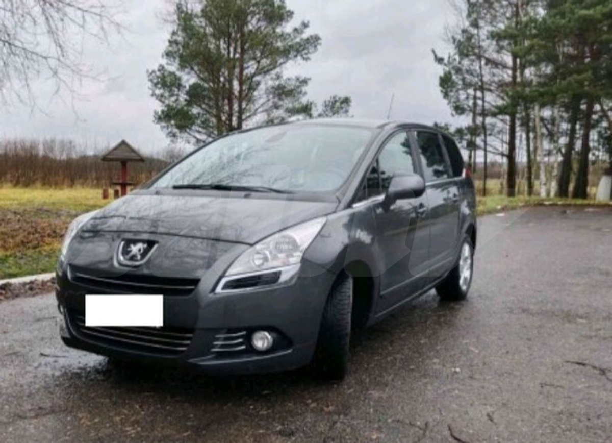 Peugeot 5008 I, 2012