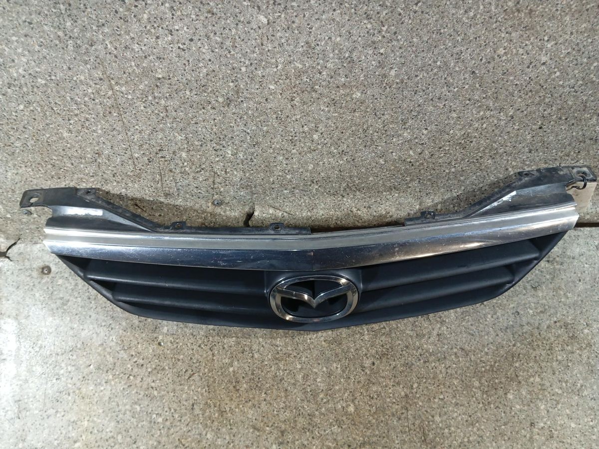 Решетка радиатора к Mazda 626 2001