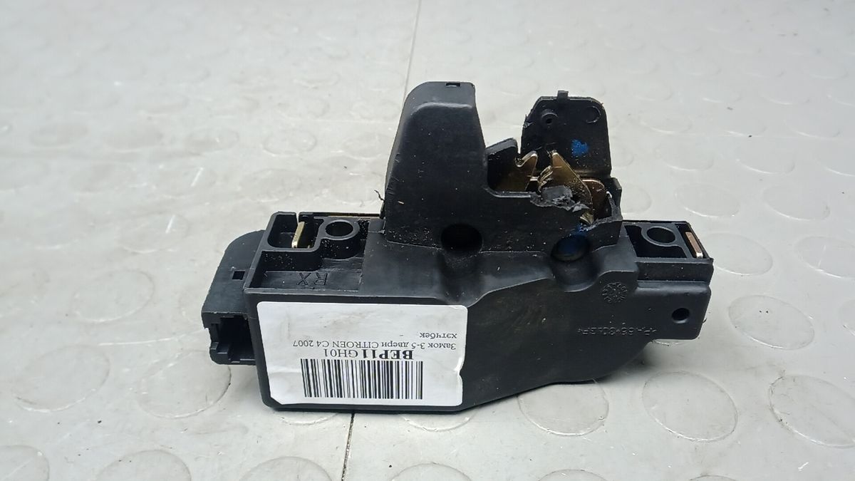 Замок двери к Citroen A6 2007