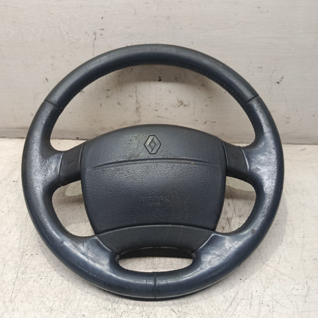 Руль к Renault Laguna 1999