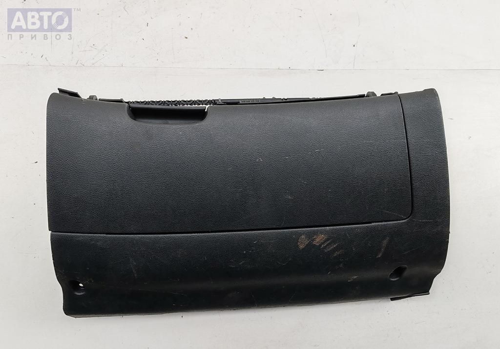 Бардачок к Skoda  2007
