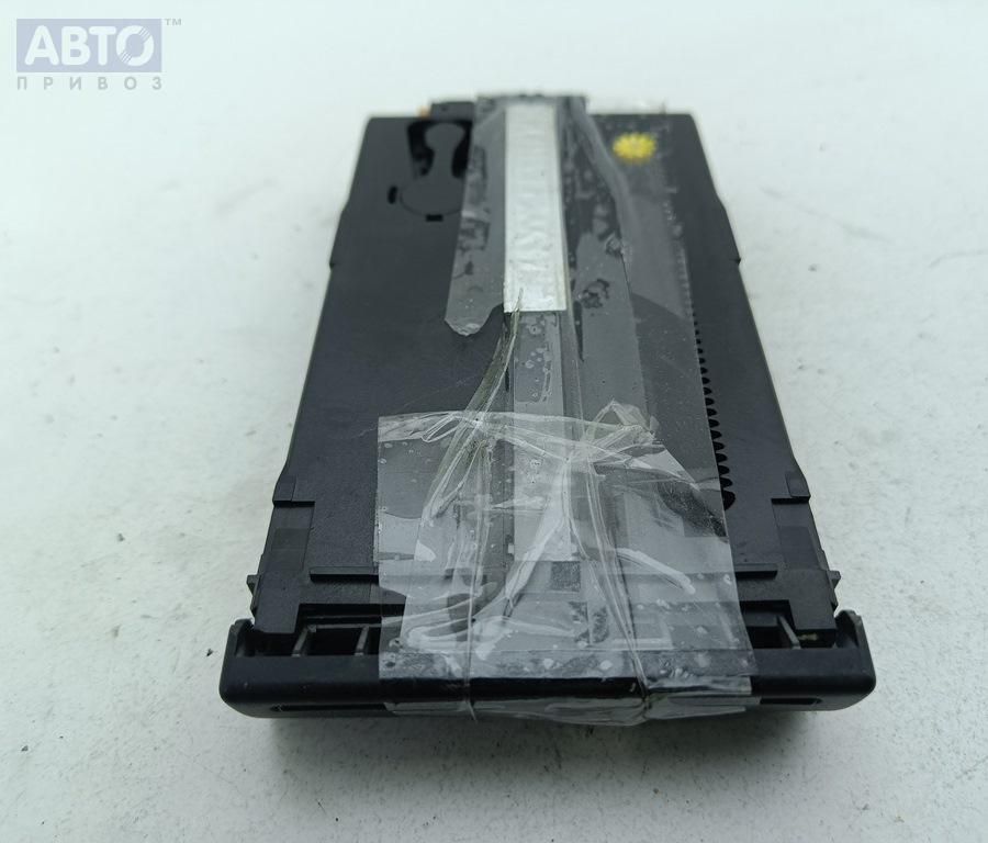 Подстаканник к Audi A6 1999