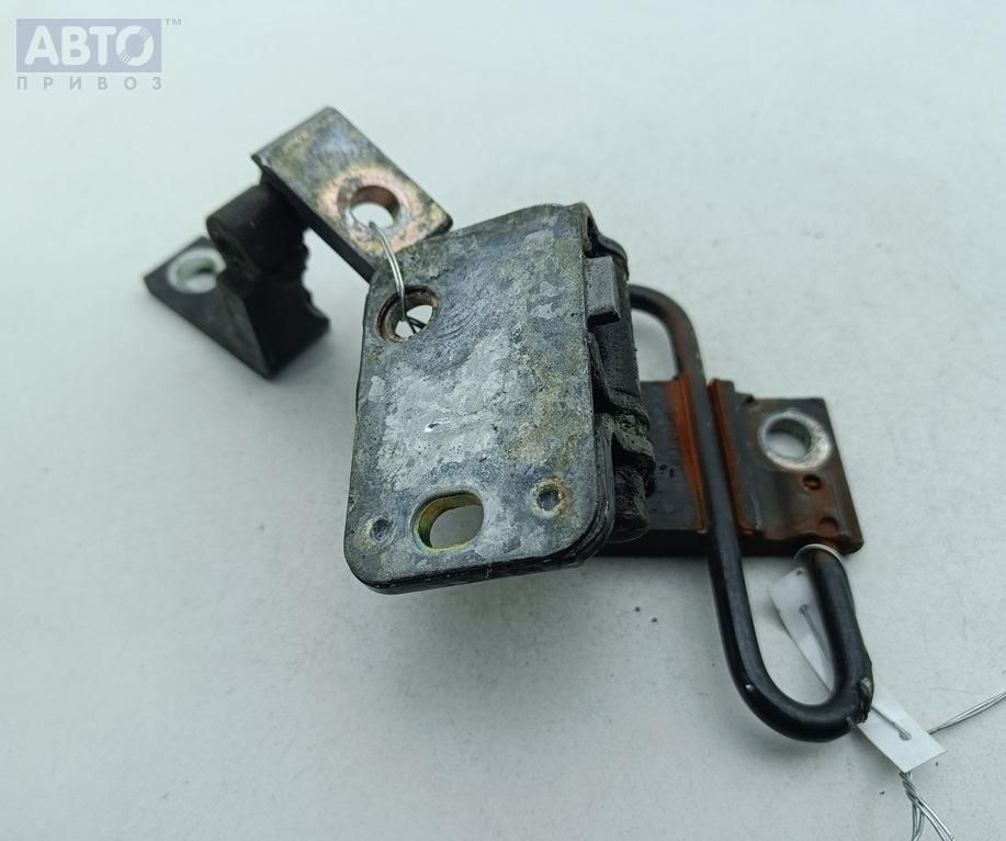 Петли к Audi A4 2002