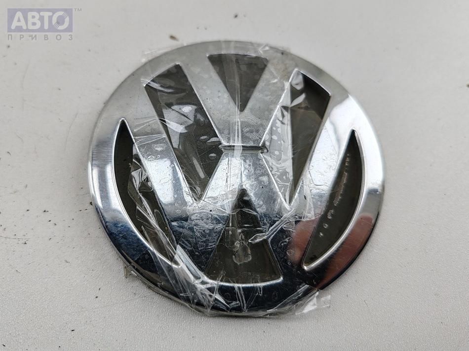 Эмблема к Volkswagen Passat 2001