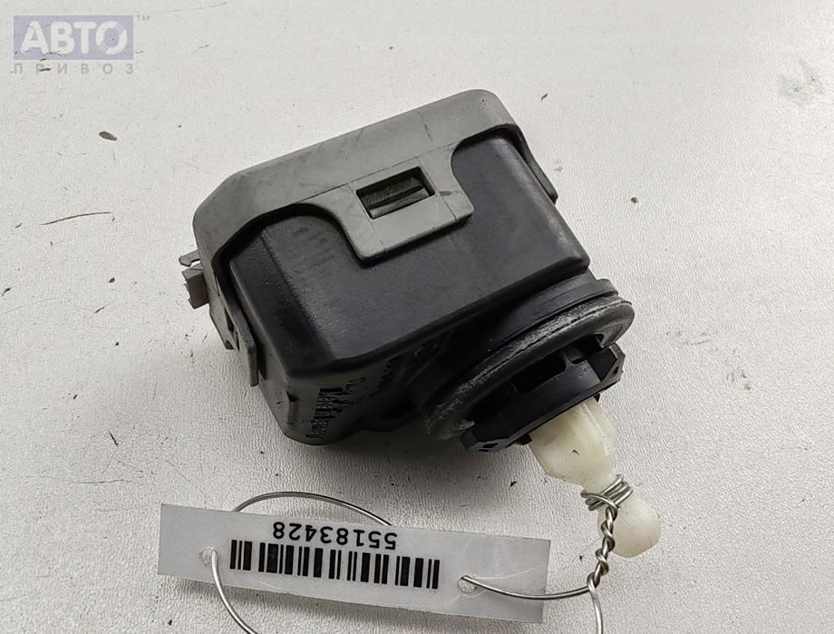 Корректор фар к Skoda Fabia 2006