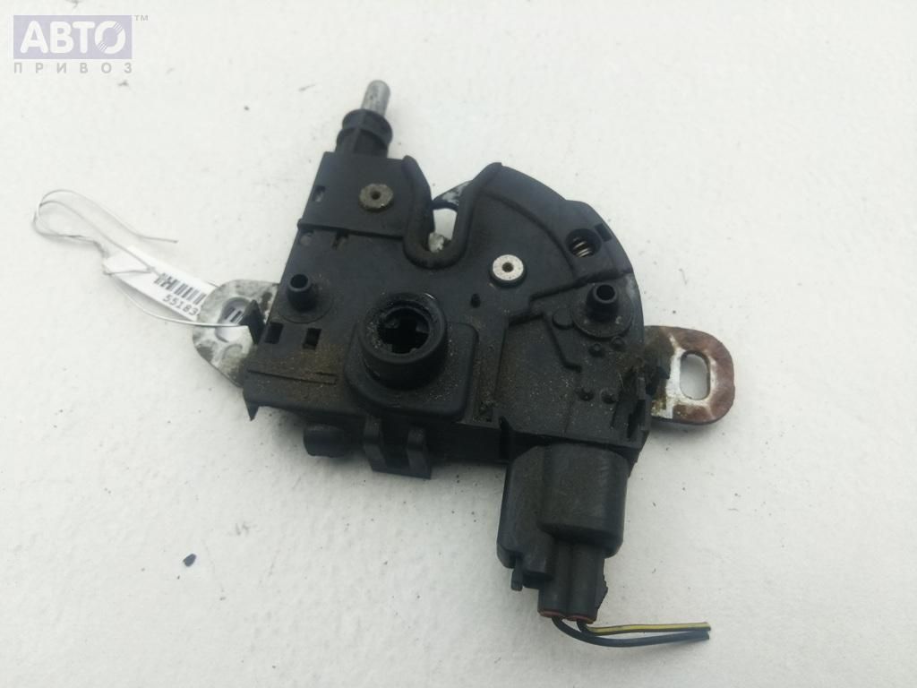 Замок капота к Ford Focus 2006
