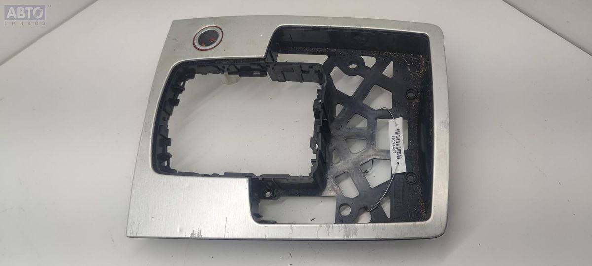 Прикуриватель к Audi Q7 2011