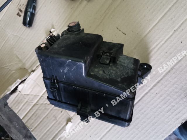 Блок предохранителей к Toyota RAV 4 1998
