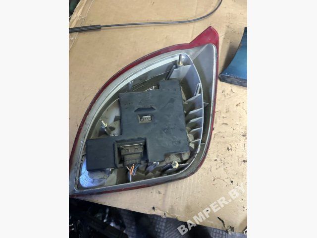 Фонарь задний левый к Ford Fiesta 1997