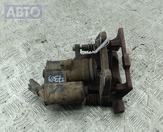 Суппорт к Audi A6 2004